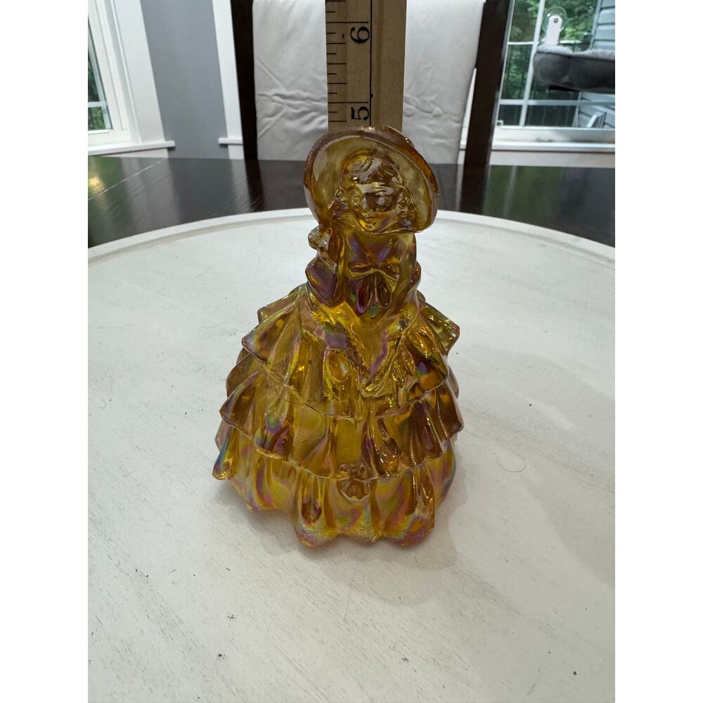 Wheaton Iridescent Marigold Gril Vintage Carnival Glass Figurine Approx. 5" Tall - Picture 7 of 7